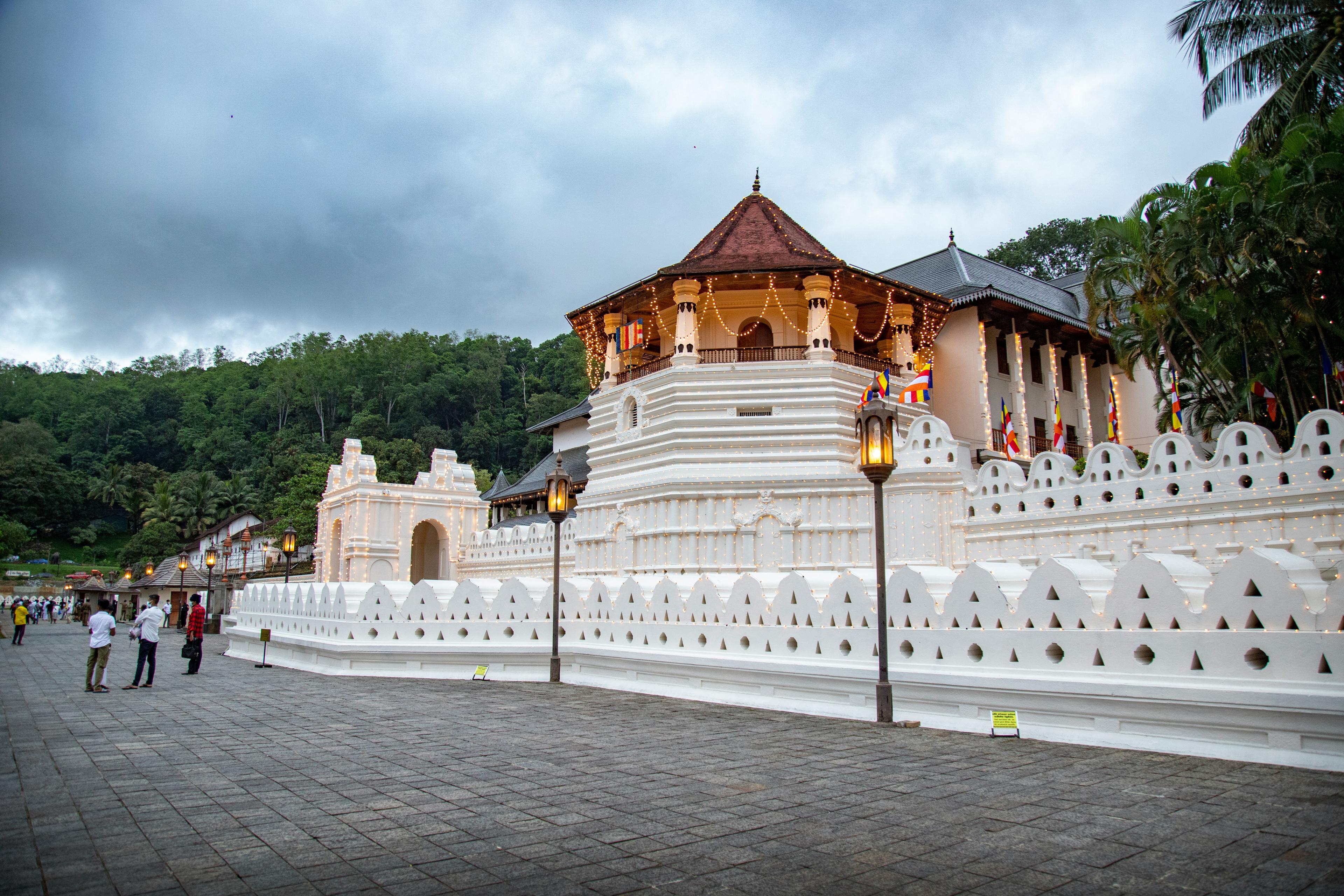 Temple of the Tooth – Kandy